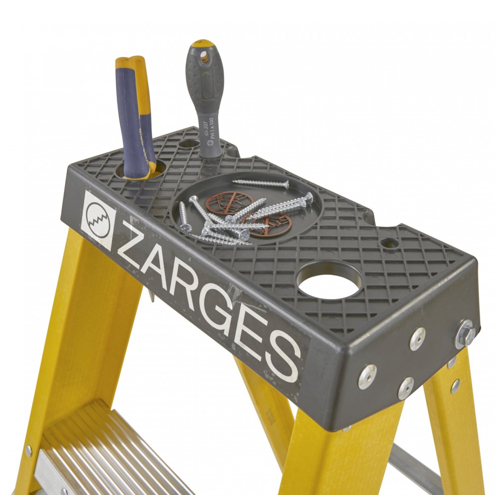 GRP TRADE STEPLADDER 8 THREAD 2.23MT